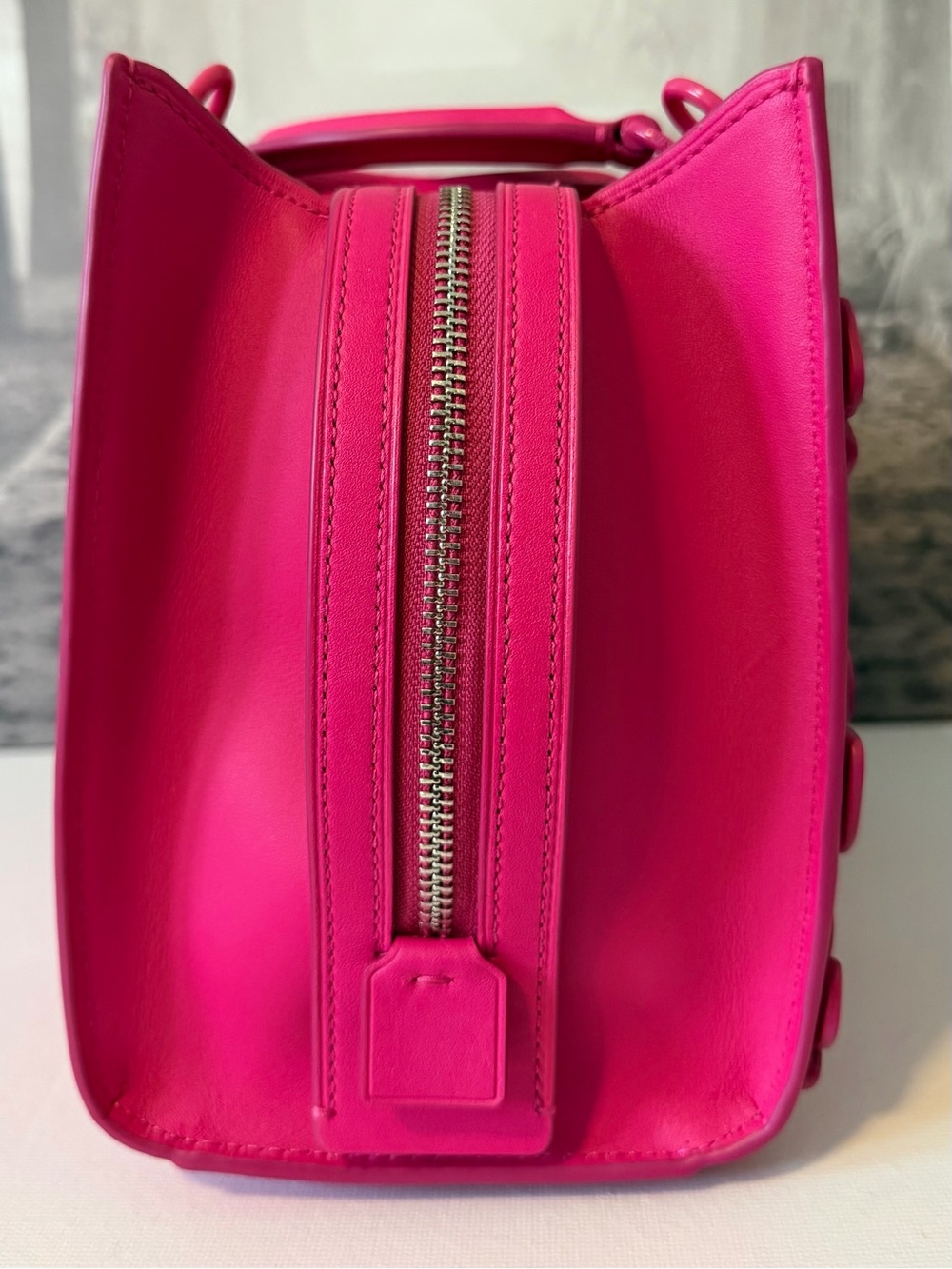 NWT Coach Tea Rose Rogue 25 Shoulder Bag Glovetanned Leather Dragonfruit CU053 - Picture 7 of 15